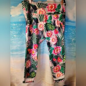 Old Navy Active Go-Dry Floral Tropical‎ Print Leggings Size XXL